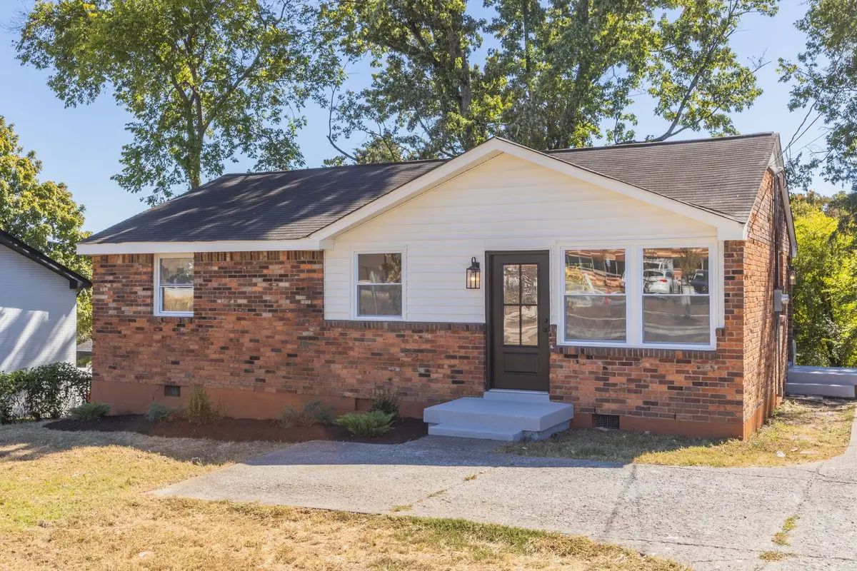 261 Paragon Mills Rd, Nashville, TN 37211 - #1