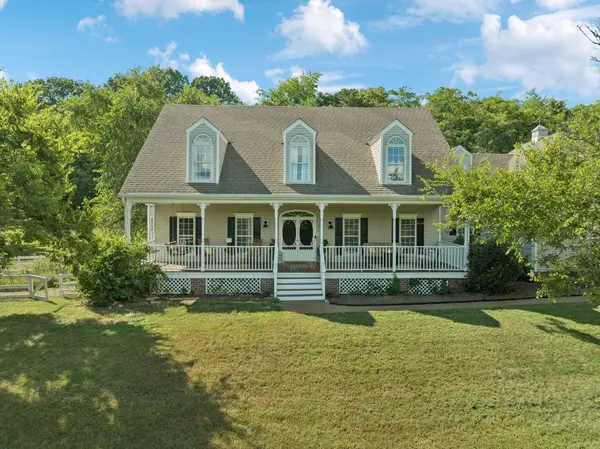 4235 Little Pond Ln, Thompsons Station, TN 37179