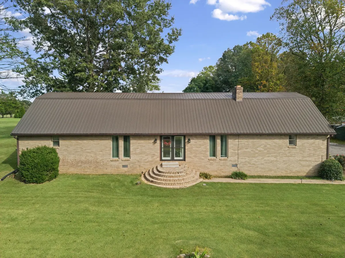 385 Crutchfield Ln, Paris, TN 38242 - #1