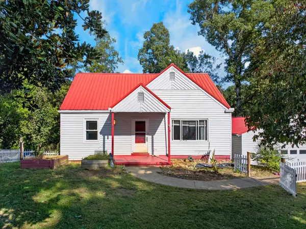 4048 Ridge Rd, Kingsport, TN 37660