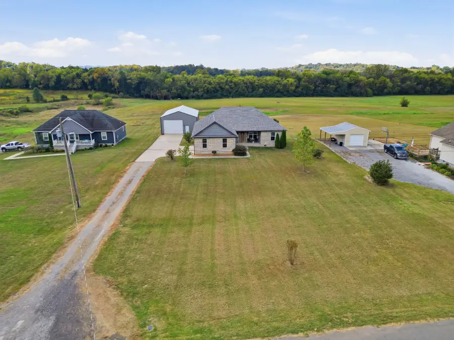 285 Burnley Rd, Hartsville, TN 37074 - #3