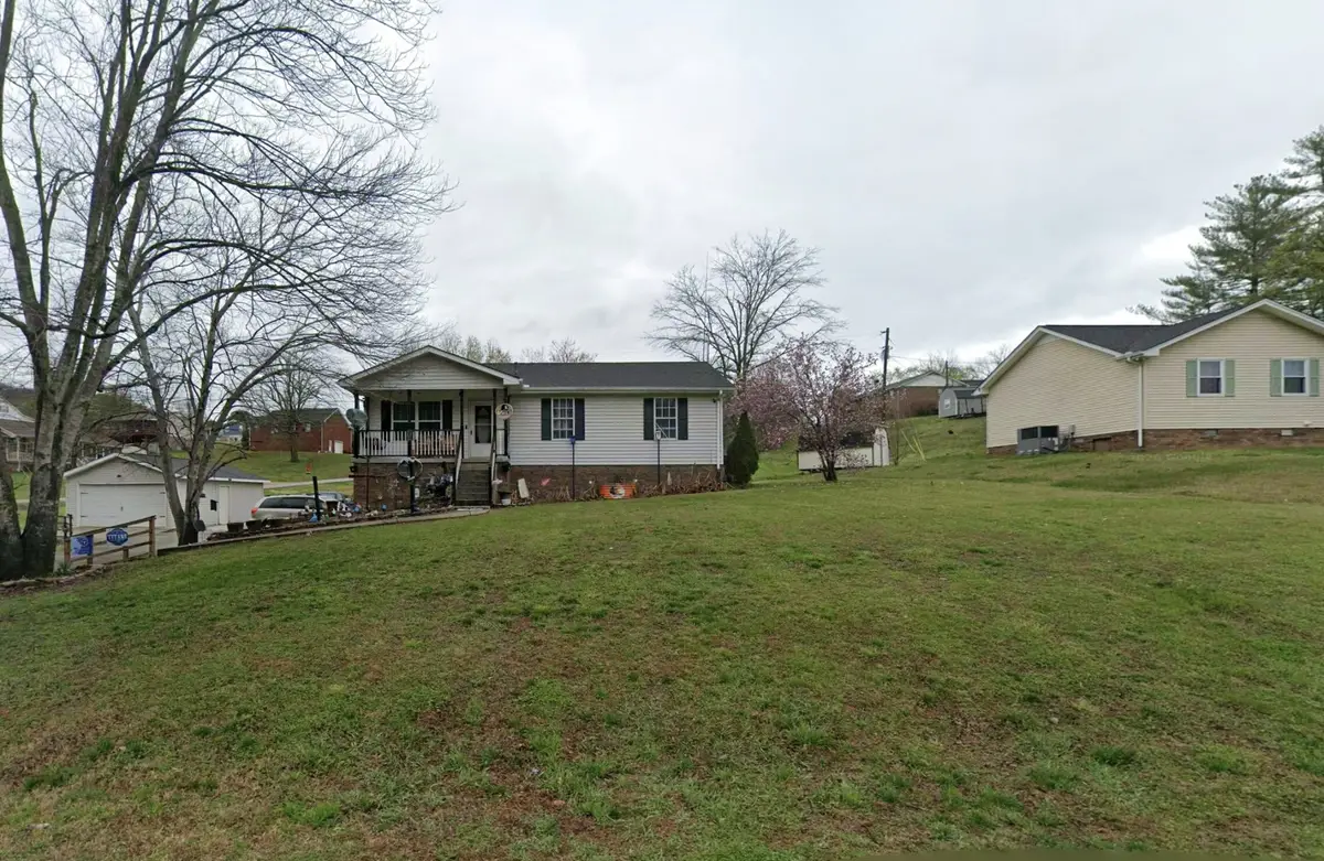 124 Sanders Dr, Brush Creek, TN 38547 - #1