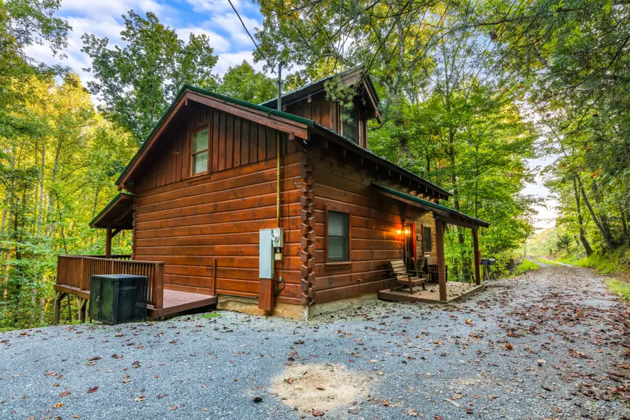 3504 Hunter Hills Way, Sevierville, TN 37876 - #3