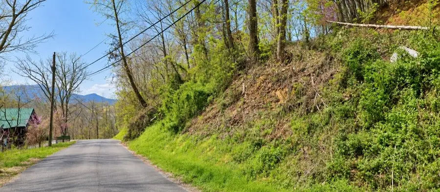 0 Mccarter Dr, Sevierville, TN 37862 - #3