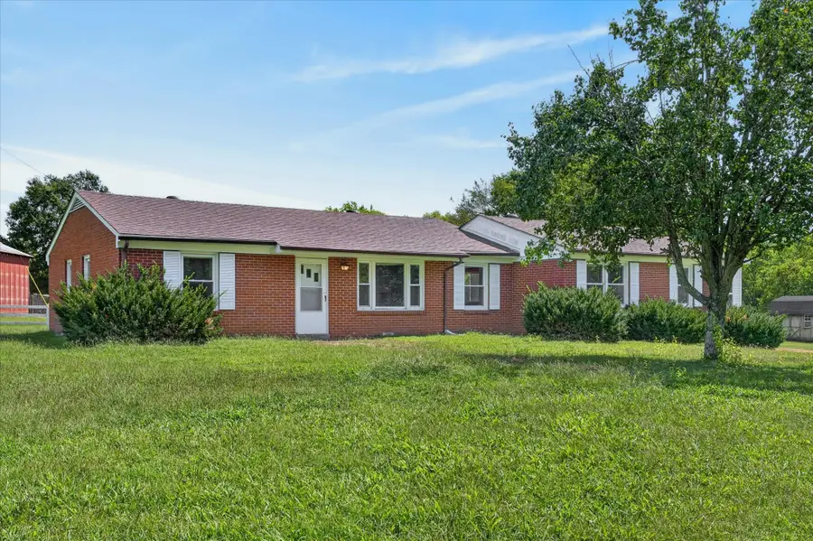 3252 Marthas Chapel Rd, Cunningham, TN 37052 - #2