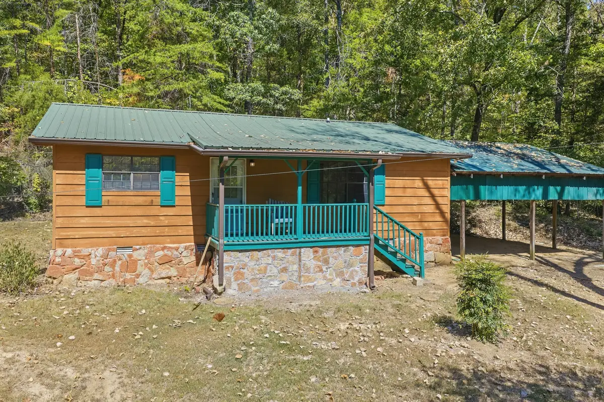 9512 Mount Carmel Rd, Decaturville, TN 38329 - #1