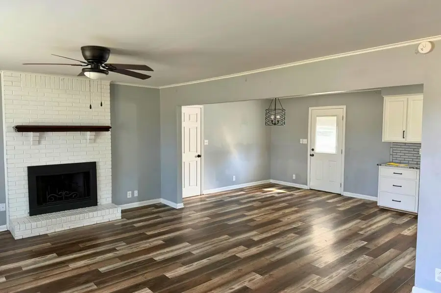 2121 Basham Ln, Clarksville, TN 37043 - #2
