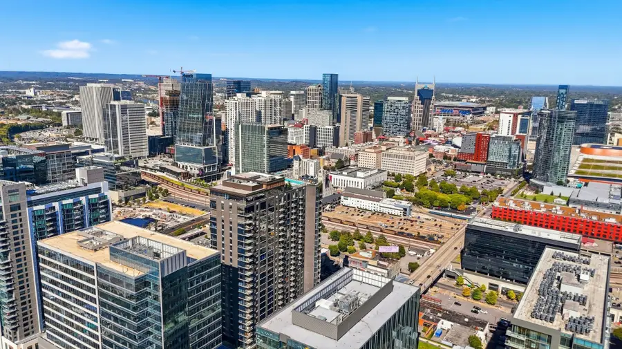 1212 Demonbreun St #705, Nashville, TN 37203 - #2