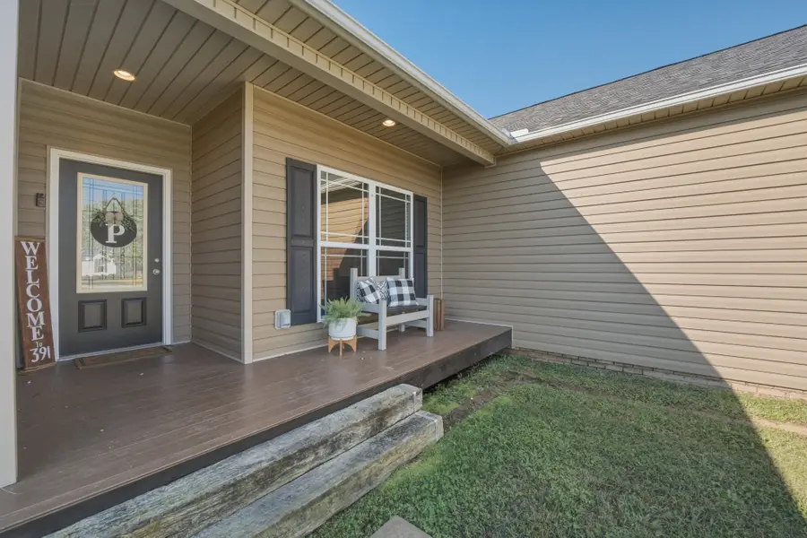 391 Autumn Hills Dr, Rickman, TN 38580 - #2