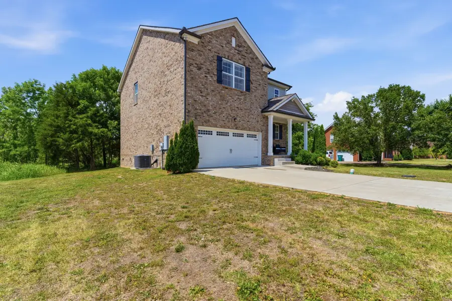 304 Twelve Oaks Ln, Lebanon, TN 37087 - #2
