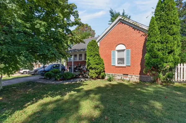 635 Jefferson Ave E, Carthage, TN 37030