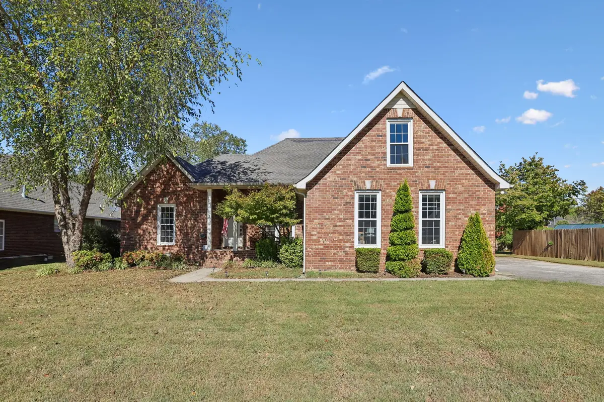 1911 Kensington Dr, Murfreesboro, TN 37127 - #1
