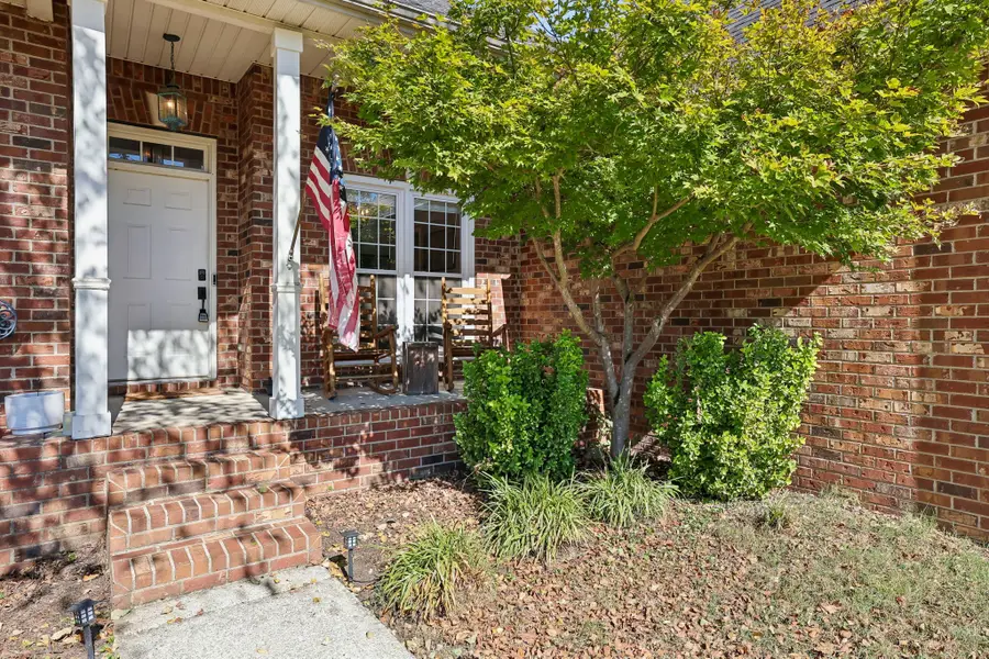 1911 Kensington Dr, Murfreesboro, TN 37127 - #2