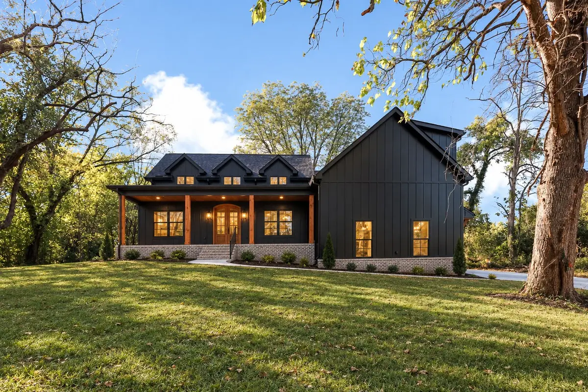 317 Maple St, Bell Buckle, TN 37020 - #1