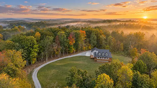 1061 Big Bartons Creek Road, Dickson, TN 37055