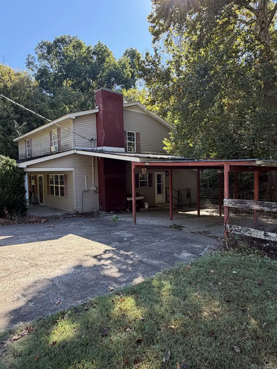 933 Weakley Creek Rd, Lawrenceburg, TN 38464 - #2