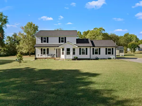 4737 Spring Cove Dr, Murfreesboro, TN 37128