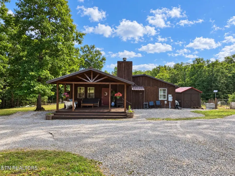 201 Collins Turnpike, Deer Lodge, TN 37726 - #3