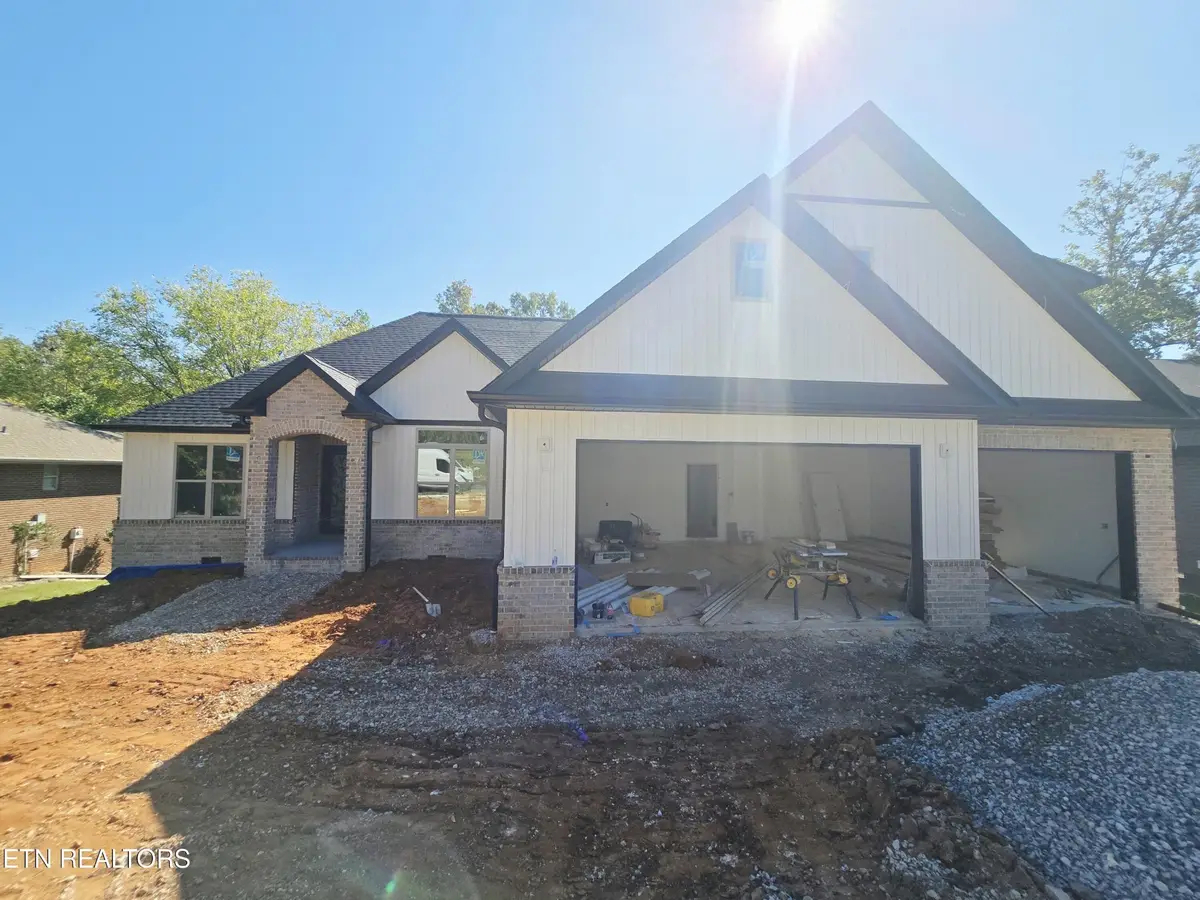 134 Amohi Way, Loudon, TN 37774 - #1