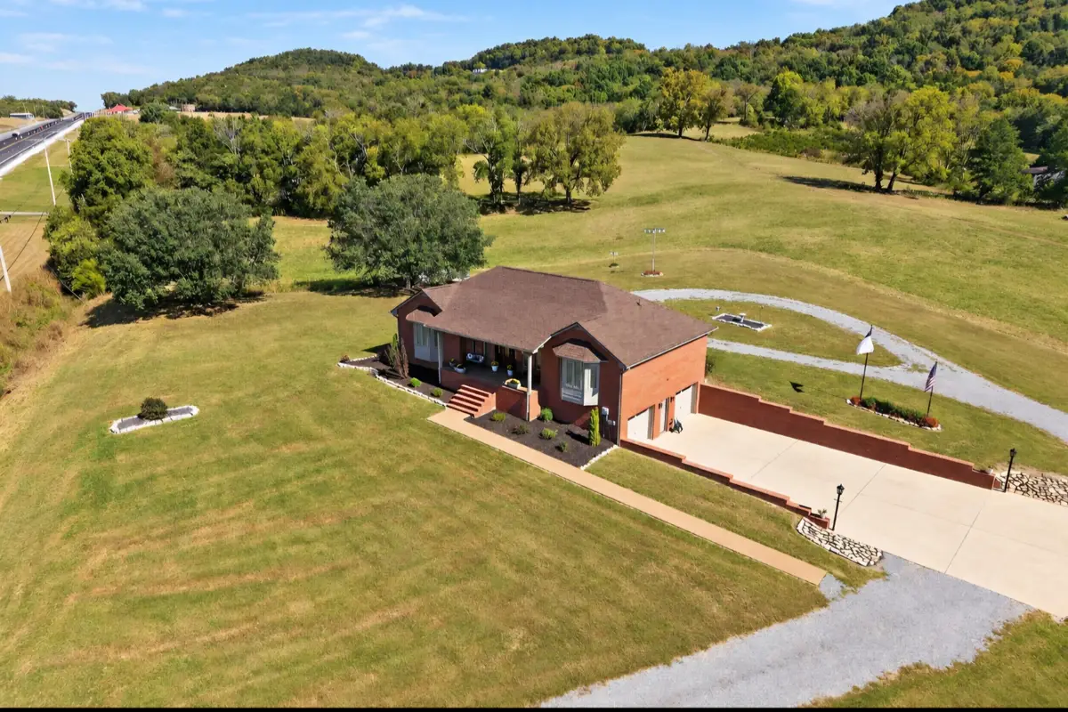 12476 Nashville Hwy, Liberty, TN 37095 - #1