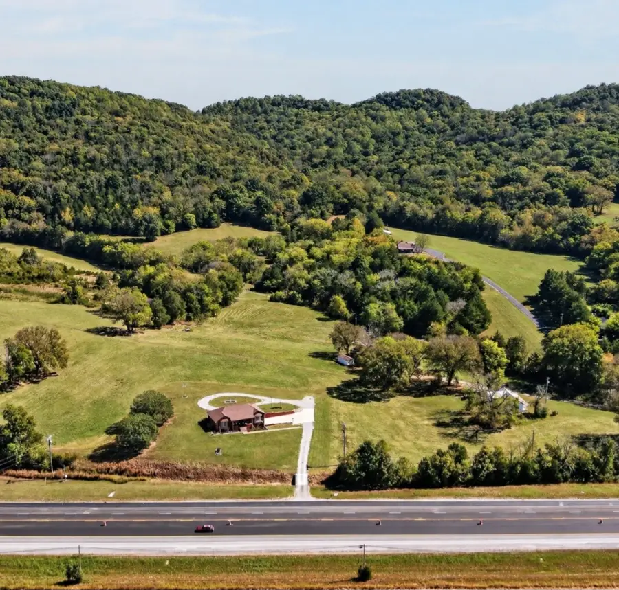 12476 Nashville Hwy, Liberty, TN 37095 - #2