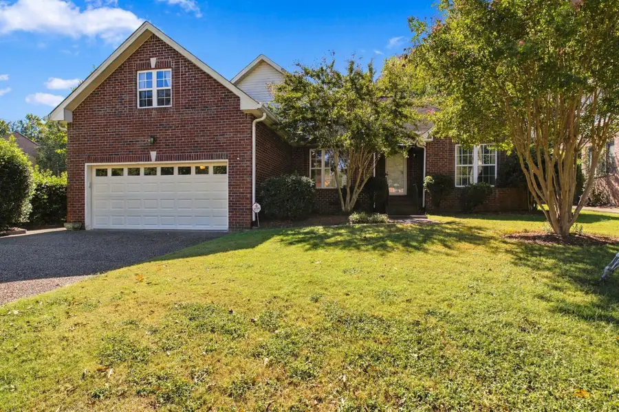 4952 Tulip Grove Ln, Hermitage, TN 37076 - #2