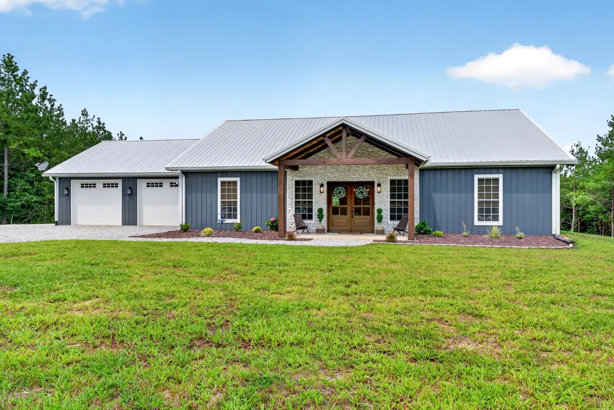 3931 Hwy 231, Erin, TN 37061 - #1