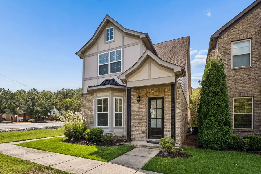 200 Cedar Place Row, Nashville, TN 37221 - #3
