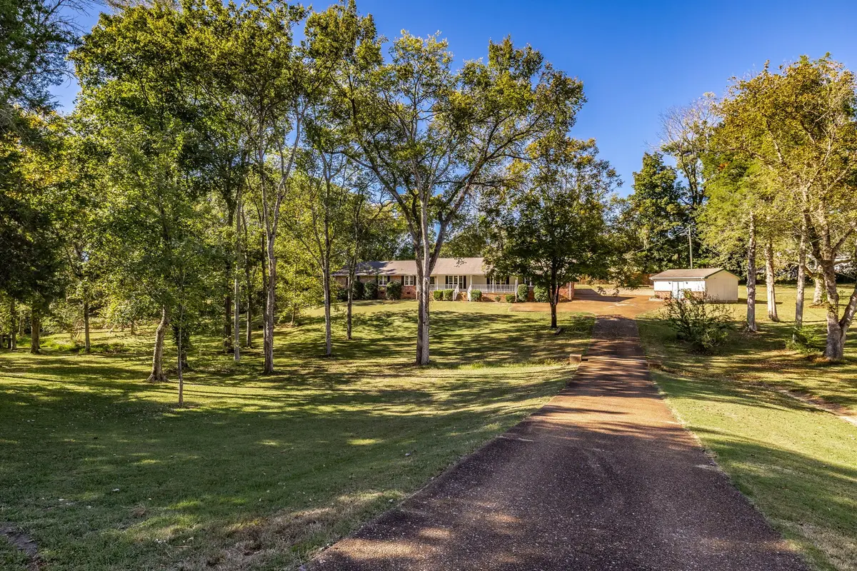 1940 Graceland Dr, Goodlettsville, TN 37072 - #1