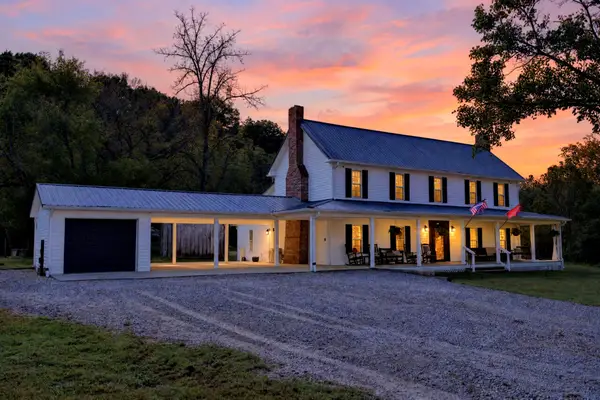1202 Starks Rd, Cumberland Furnace, TN 37051