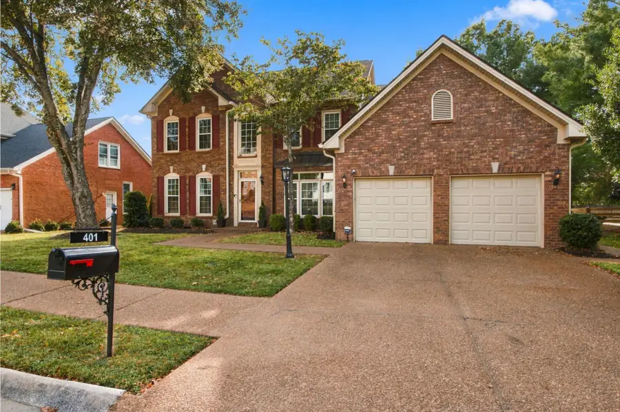 401 Chamberlain Park Ln, Franklin, TN 37069 - #3