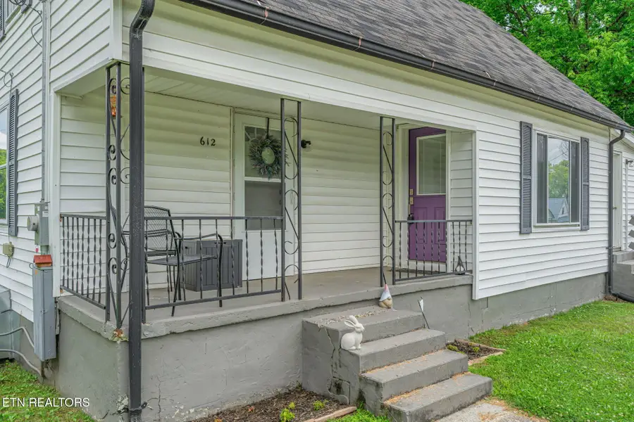 612 W Strang St, Rockwood, TN 37854 - #3