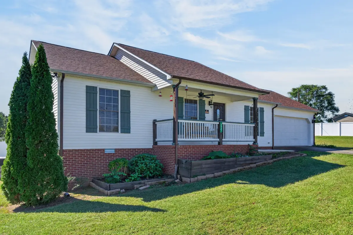 3901 Walnut Grove Rd, Cookeville, TN 38506 - #1