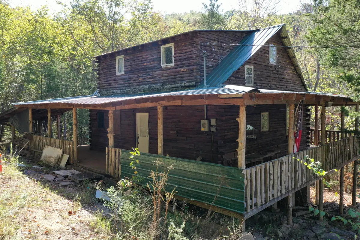 3784 Cedar Creek Rd, Linden, TN 37096 - #1
