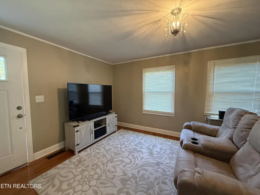 1379 Byrd Circle, Kingston, TN 37763 - #3