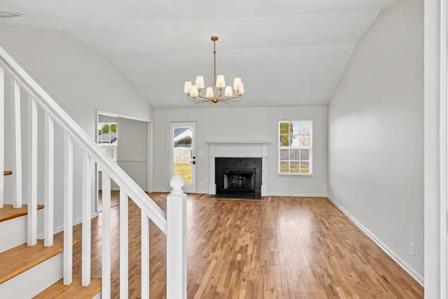 1180 Saint Andrews Dr, Murfreesboro, TN 37128 - #3