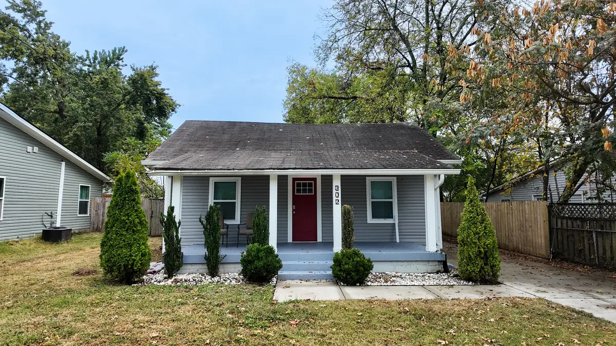 302 28th St, Old Hickory, TN 37138 - #1