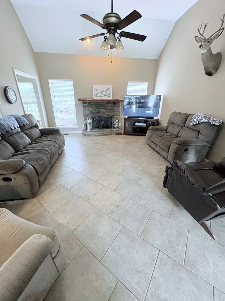 54 Bradshaw Rd, Lebanon, TN 37087 - #3