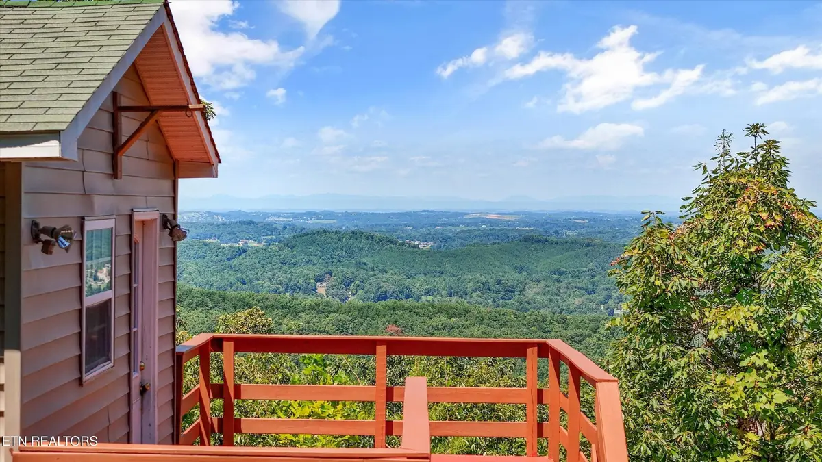 3782 Chilly Springs Rd, Maryville, TN 37803 - #1