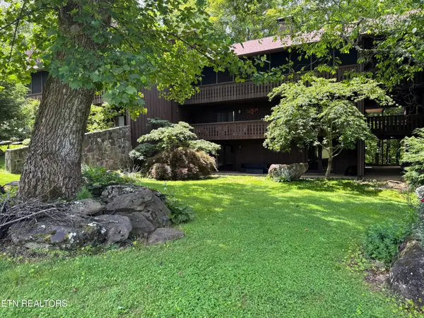 3815 E Parkway #13, Gatlinburg, TN 37738