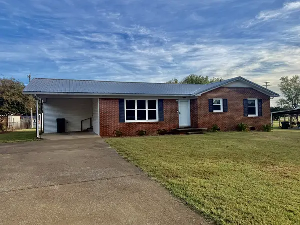 410 Kirk St, Lawrenceburg, TN 38464