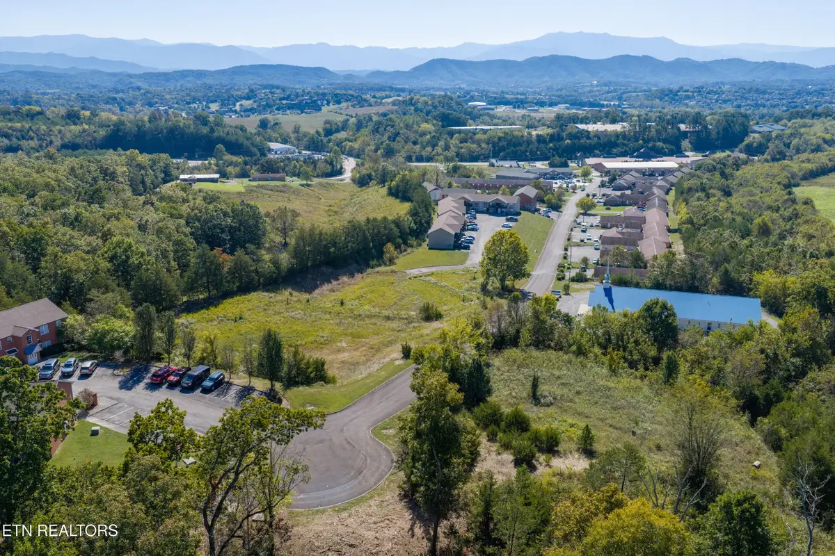17 Murrell Meadows Drive, Sevierville, TN 37876 - #1