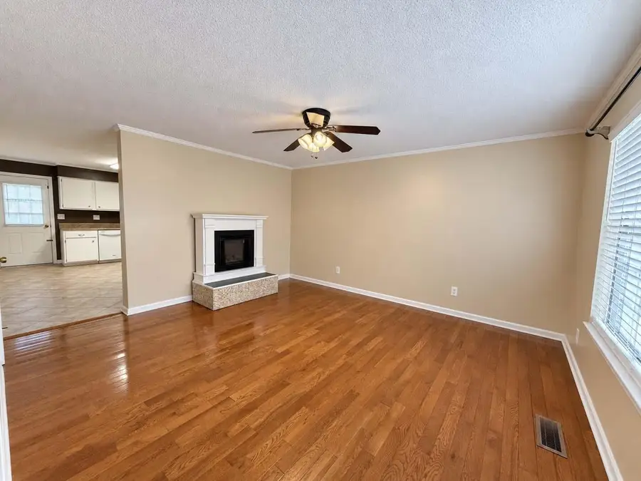 340 Micheal Lane Nw #A4, Cleveland, TN 37311 - #2
