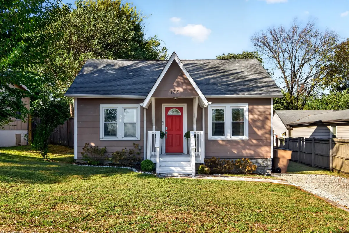 123 Eastmoreland St, Nashville, TN 37207 - #1