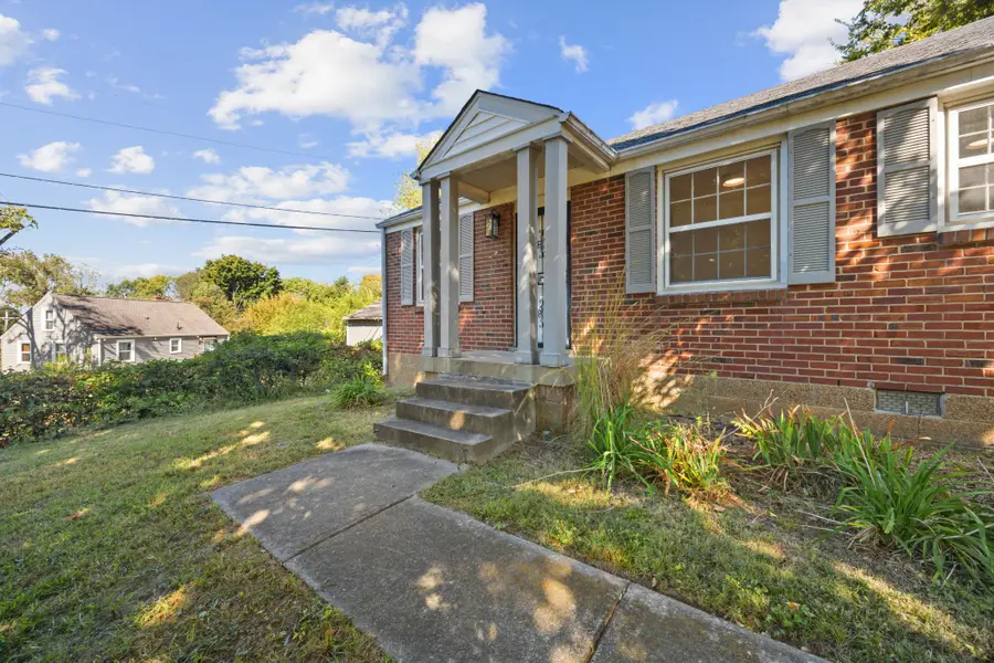 1304 Mercury Dr, Nashville, TN 37217 - #3