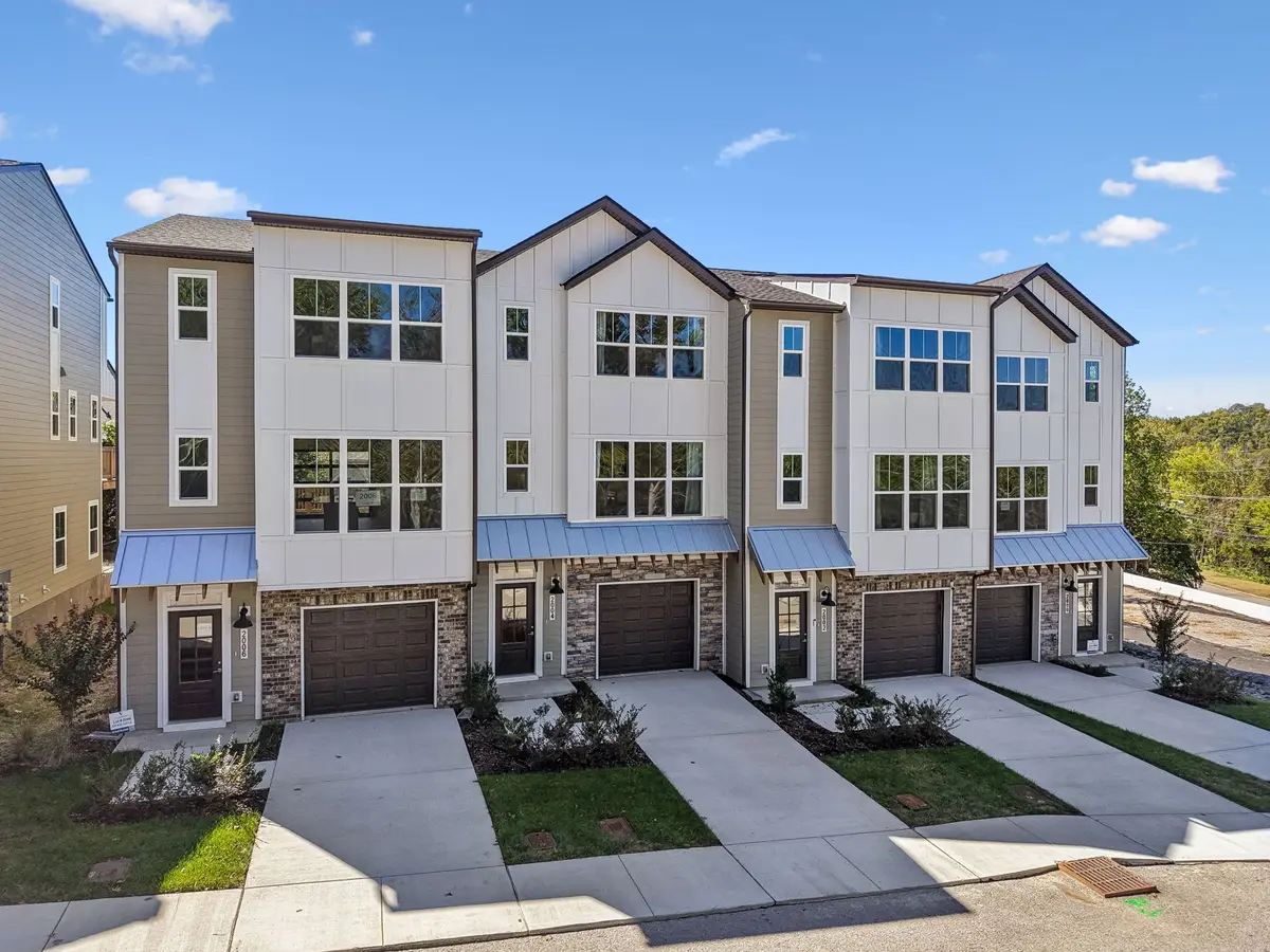 2004 Sonya Ter, Nashville, TN 37209 - #1