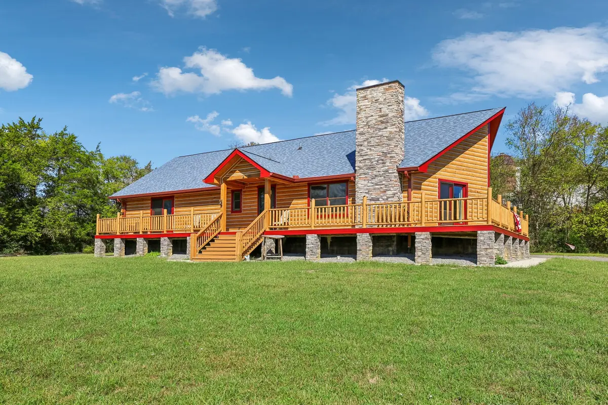 350 Ernest Campbell Rd, Shelbyville, TN 37160 - #1