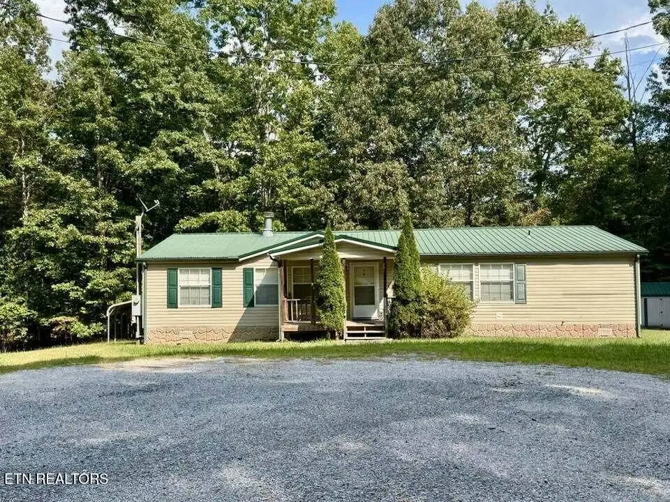 1010 Oswego Circle, Crossville, TN 38572 - #1
