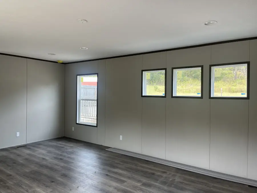 2 Kaylee Ln, Elmwood, TN 38560 - #3