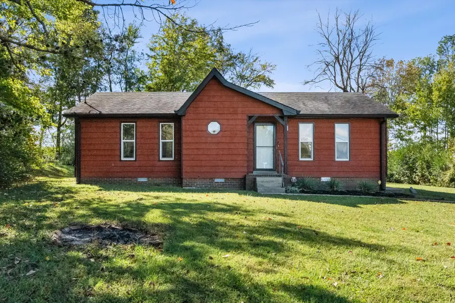 103 Ravenwood Cir, Dickson, TN 37055 - #2